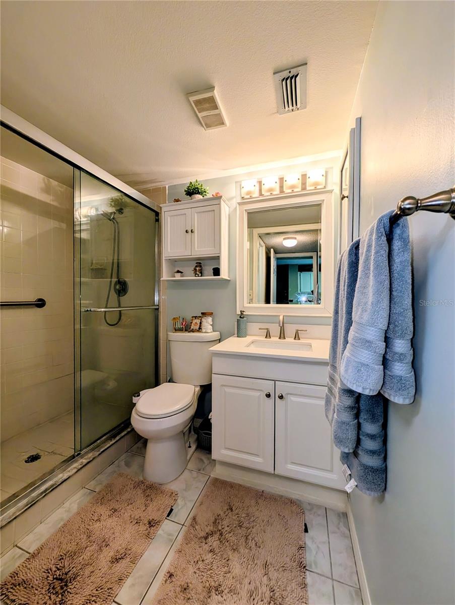 Image 13 of 33 For 4575 Whitton Way 1126