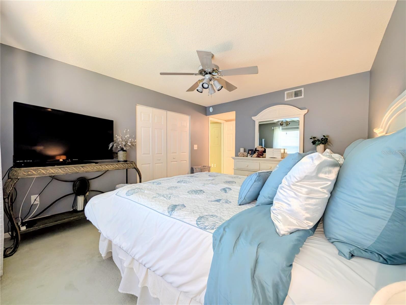 Image 15 of 33 For 4575 Whitton Way 1126