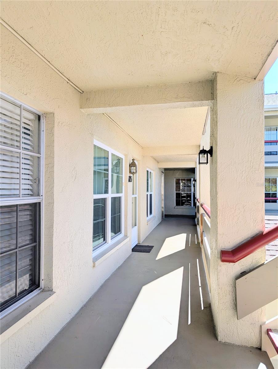 Image 26 of 33 For 4575 Whitton Way 1126