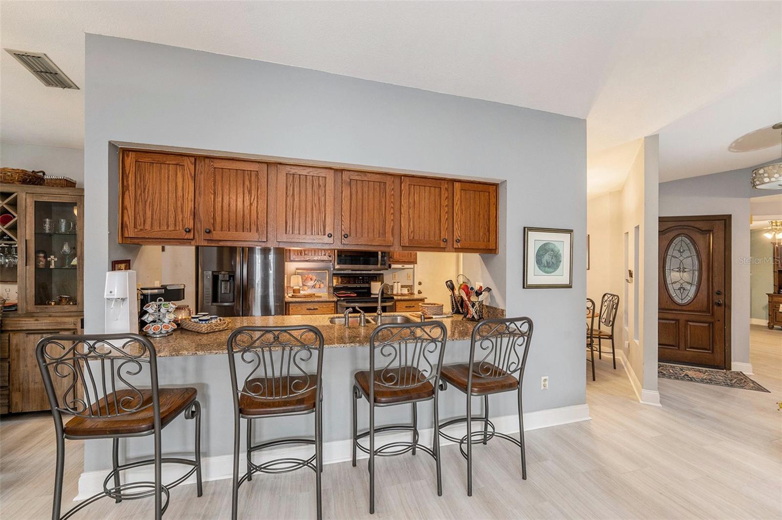 Image 10 of 34 For 643 Satinleaf Avenue