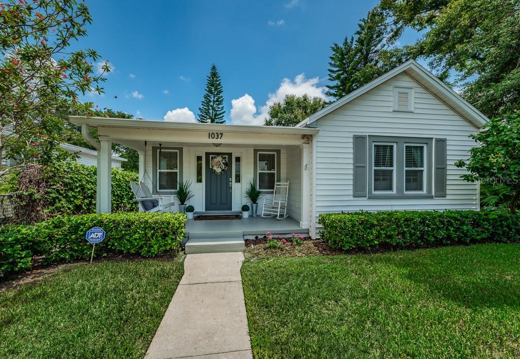 Details for 1037 18th Avenue N, ST PETERSBURG, FL 33704