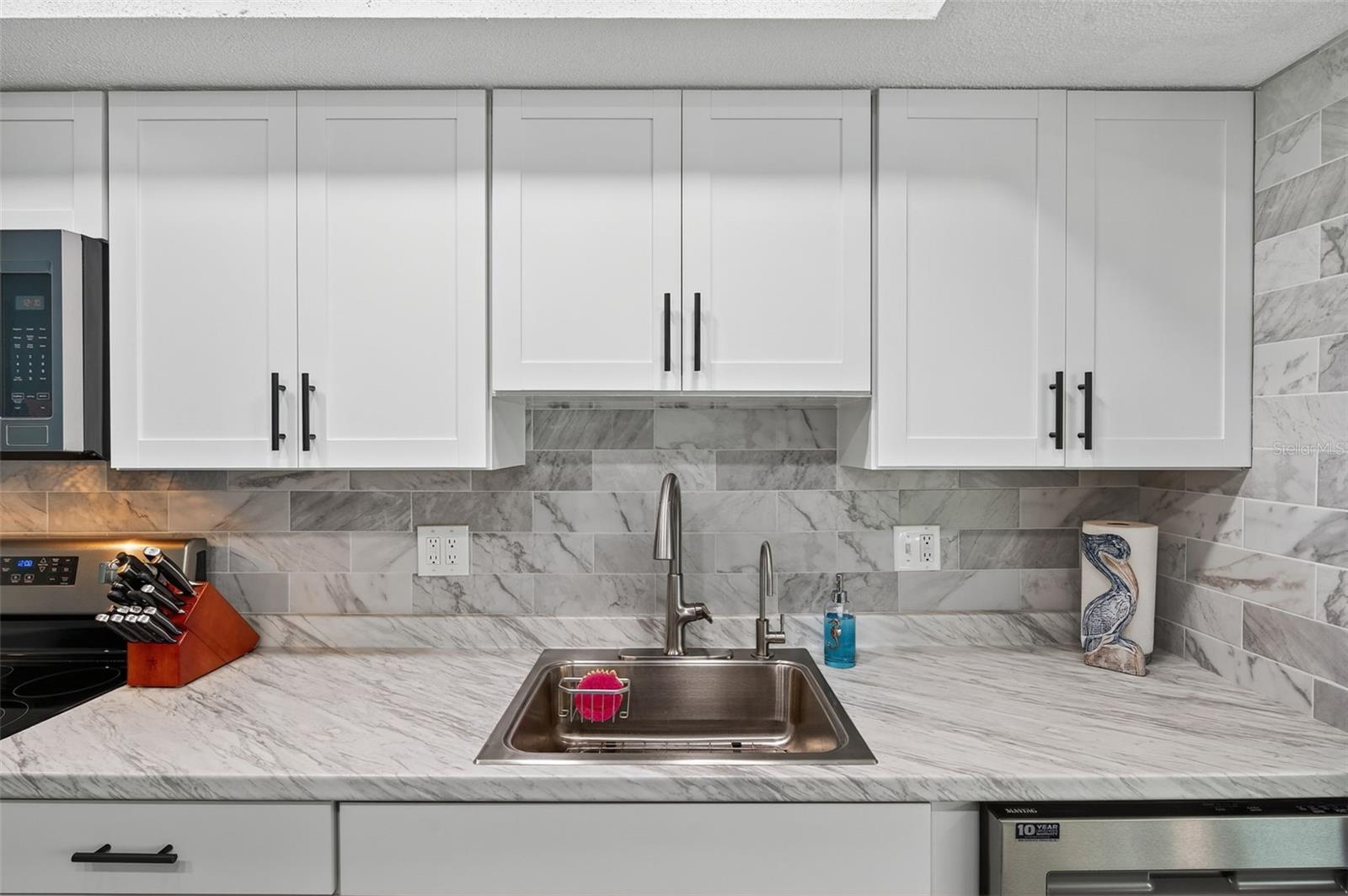 Image 15 of 58 For 11200 102nd Avenue 90