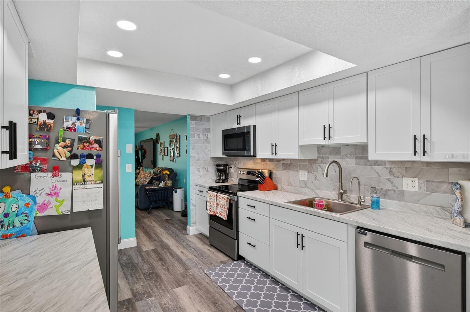 Image 16 of 58 For 11200 102nd Avenue 90