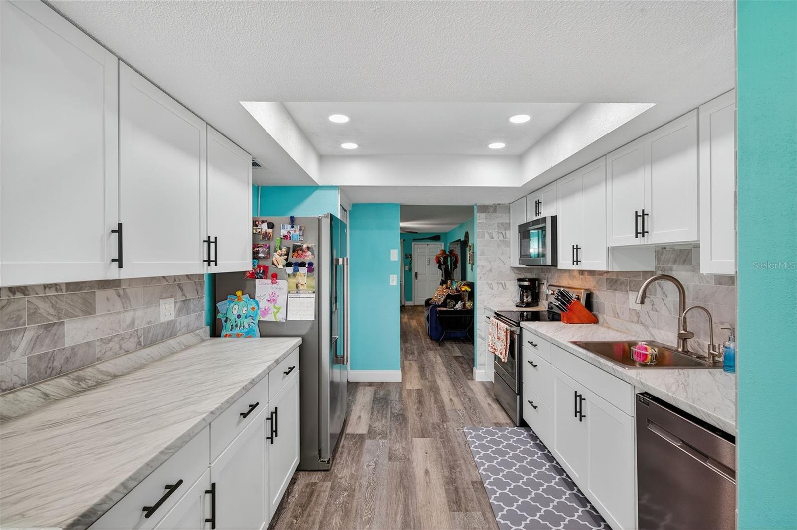 Image 17 of 58 For 11200 102nd Avenue 90