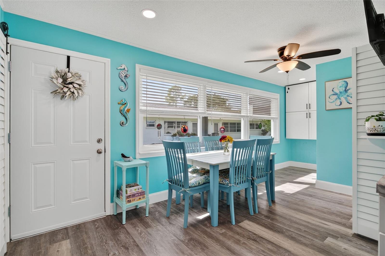 Image 18 of 58 For 11200 102nd Avenue 90