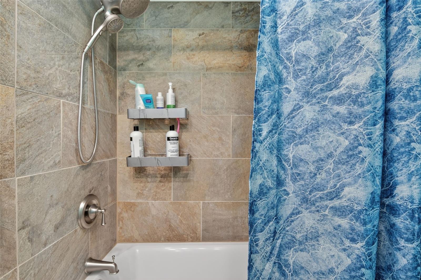 Image 24 of 58 For 11200 102nd Avenue 90