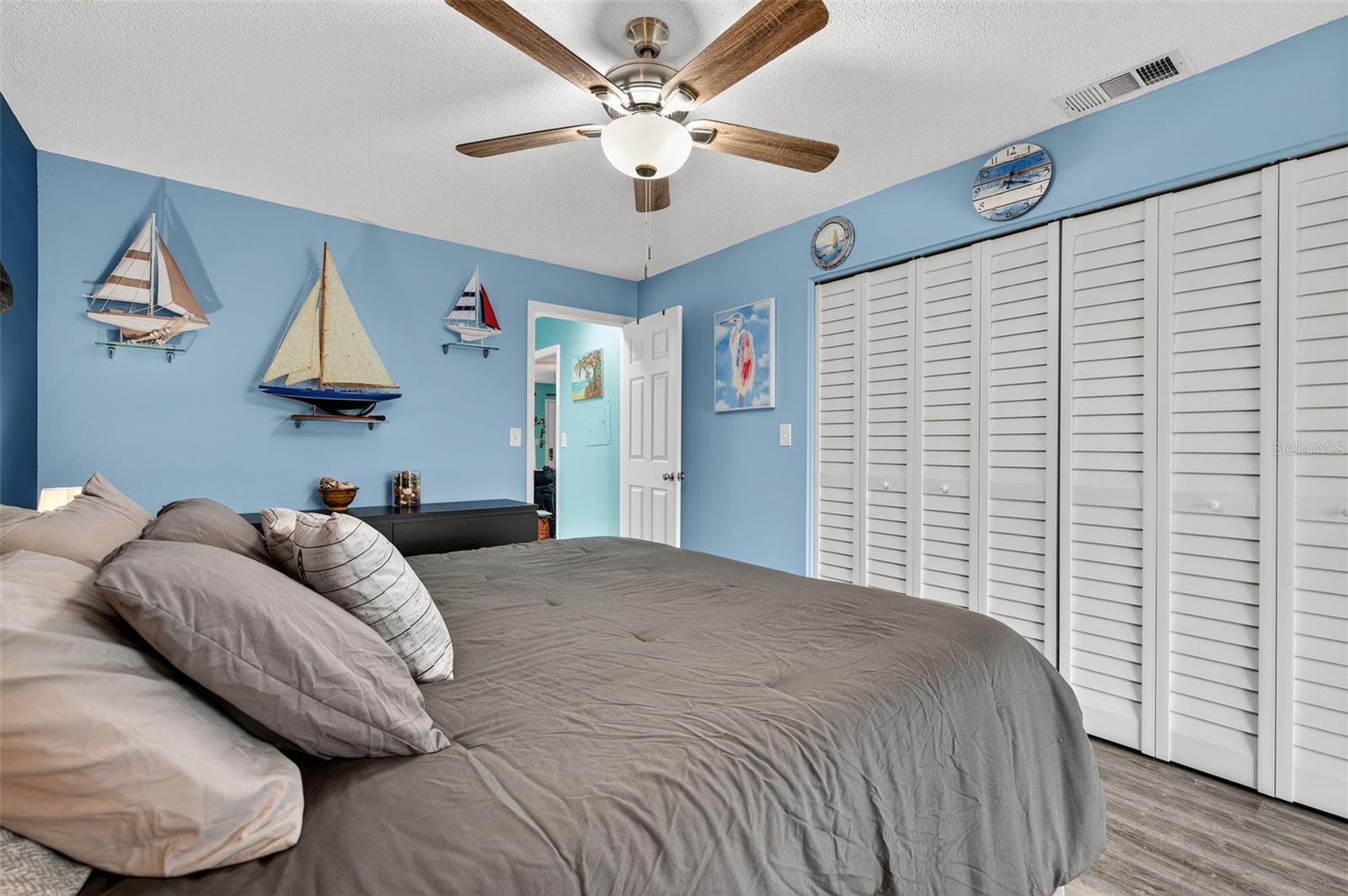 Image 27 of 58 For 11200 102nd Avenue 90