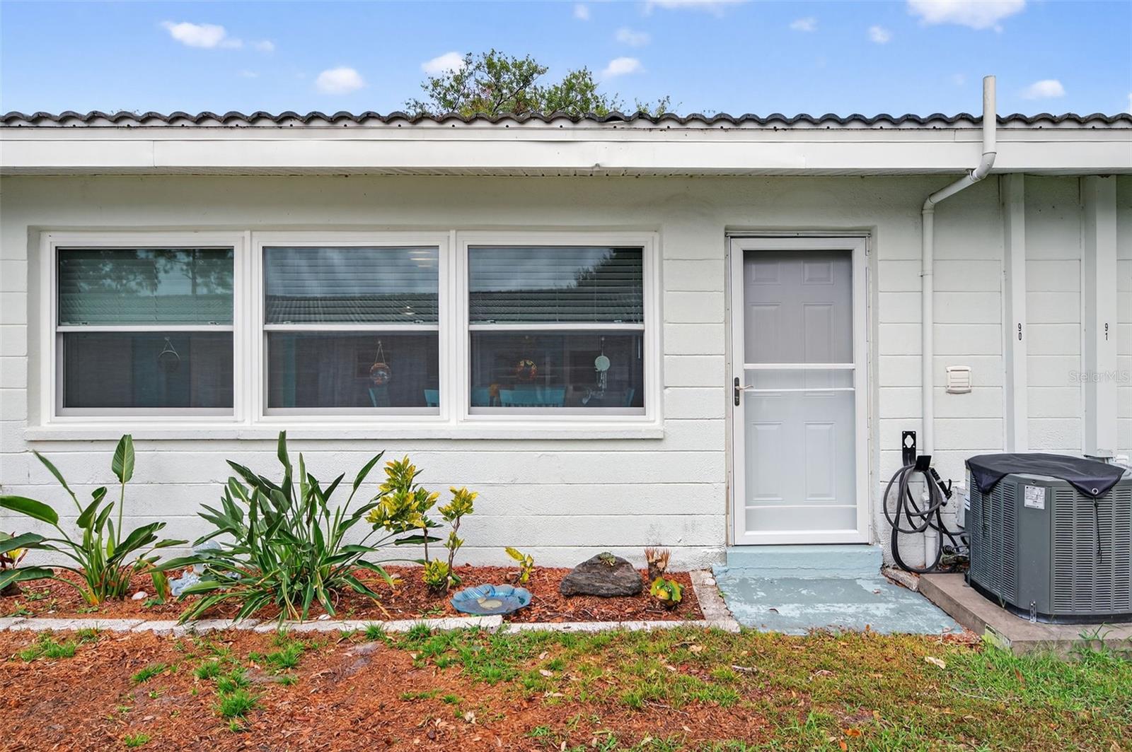 Image 34 of 58 For 11200 102nd Avenue 90