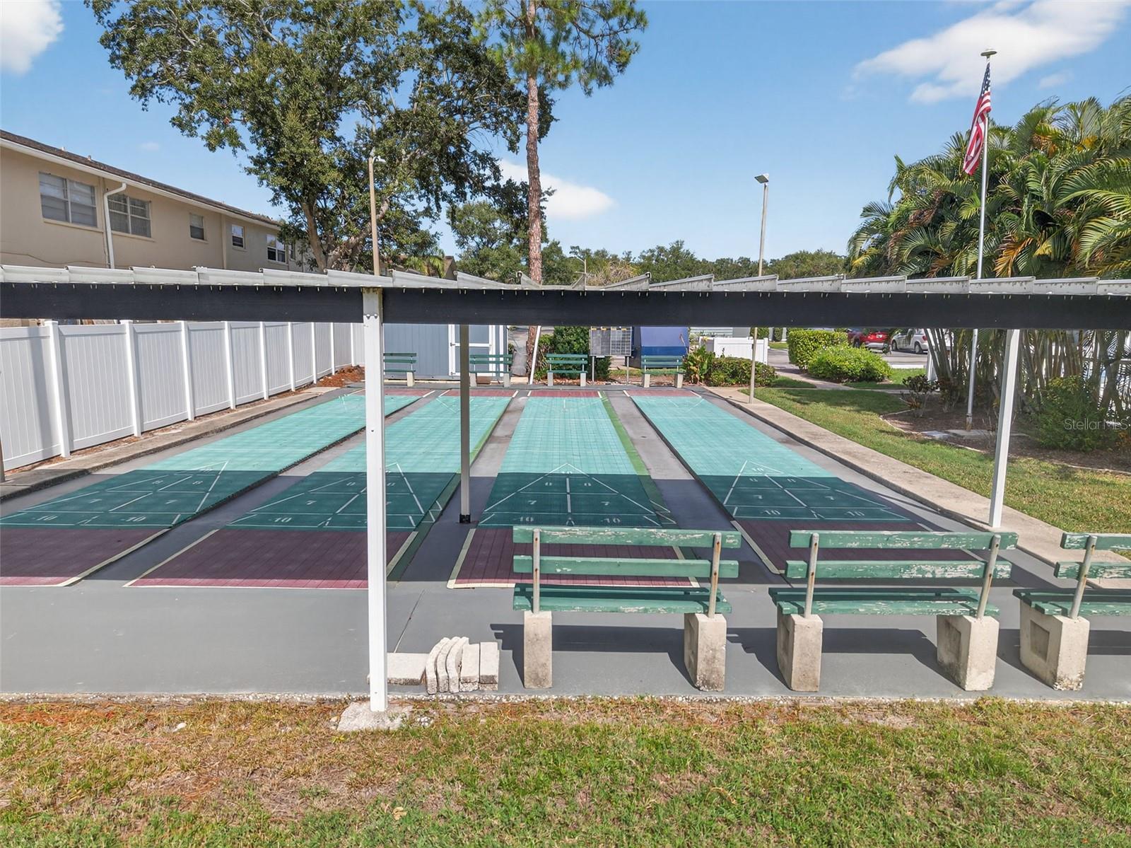 Image 41 of 58 For 11200 102nd Avenue 90