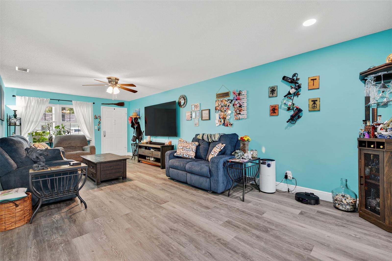 Image 5 of 58 For 11200 102nd Avenue 90