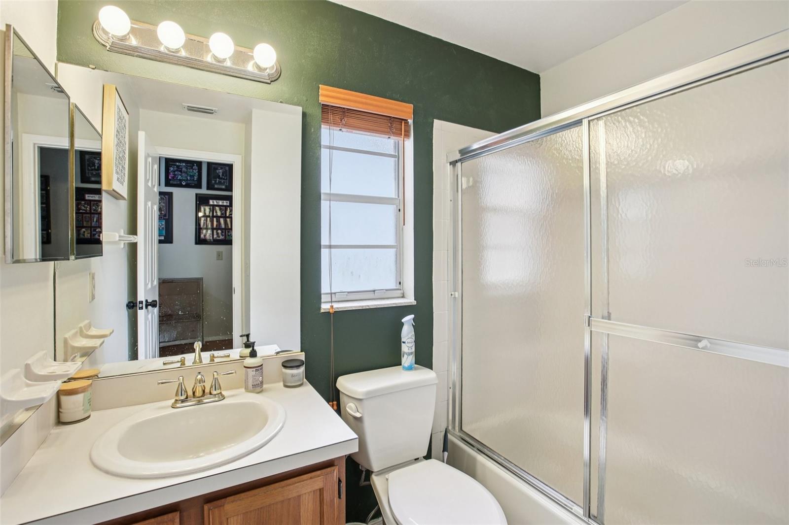 Image 14 of 22 For 2316 Fletchers Point Circle