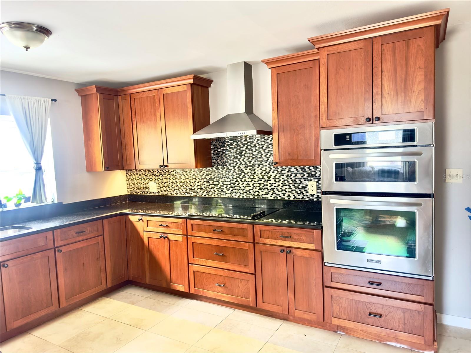 Image 4 of 11 For 4507 Matanzas Avenue