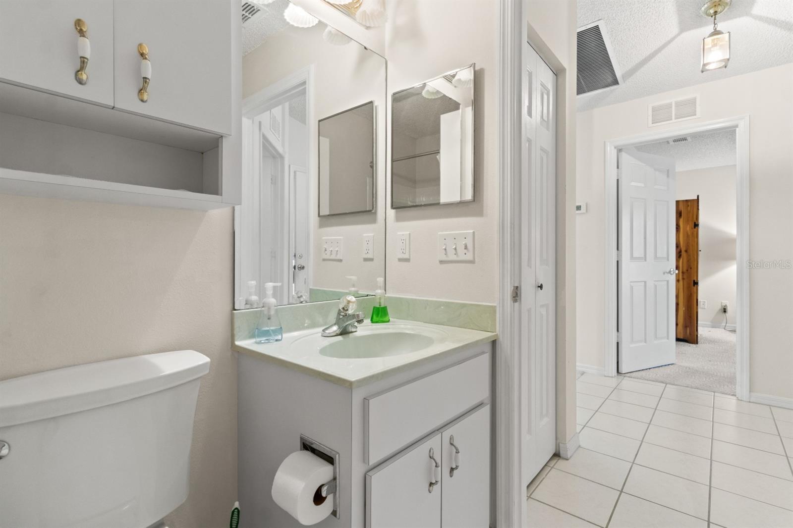 Image 25 of 39 For 9088 95th Avenue