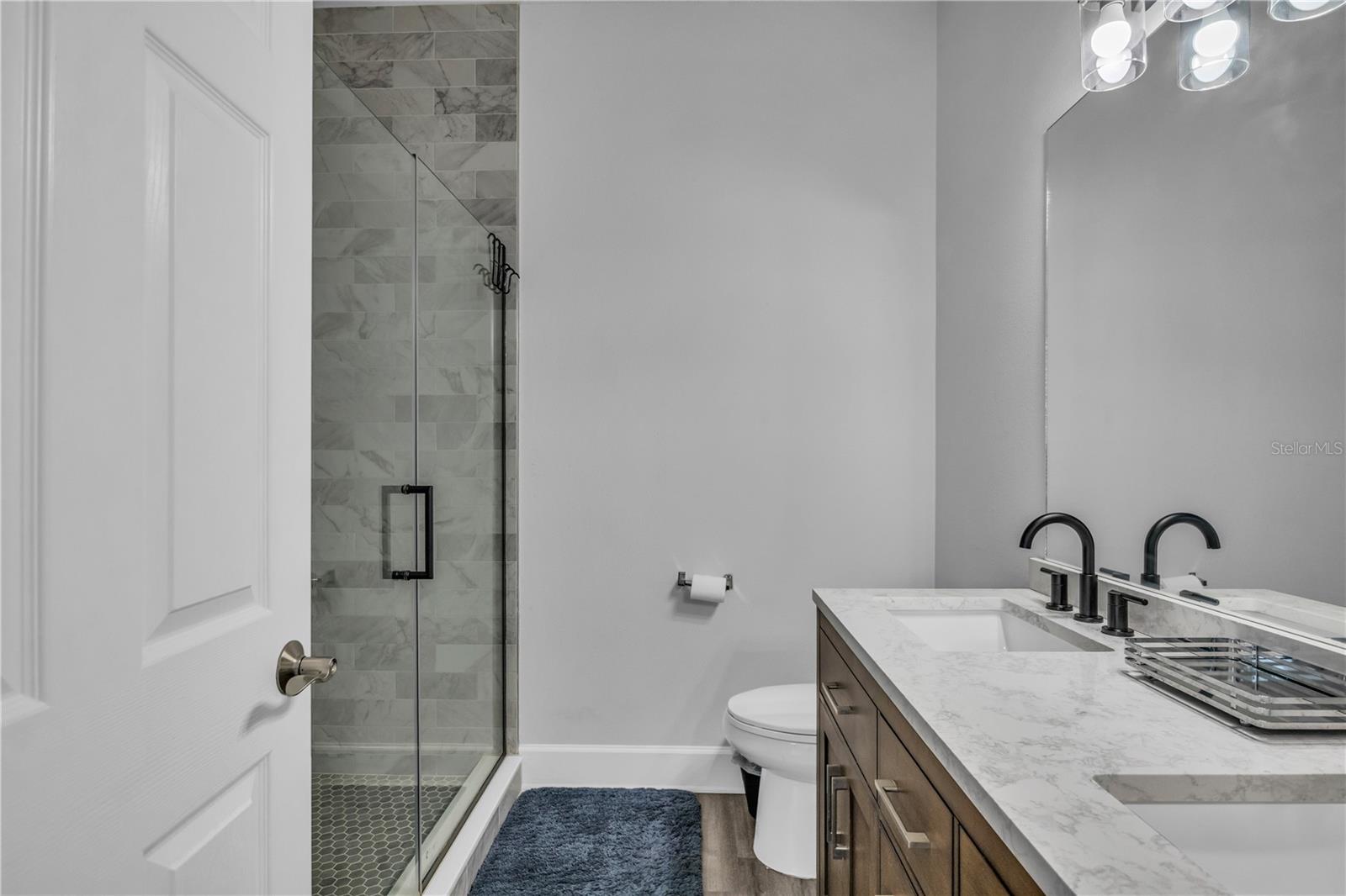 Image 21 of 31 For 4703 Jennings Bay Court