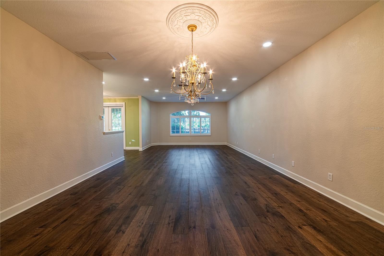 Image 13 of 60 For 6249 Vista Verde Drive W