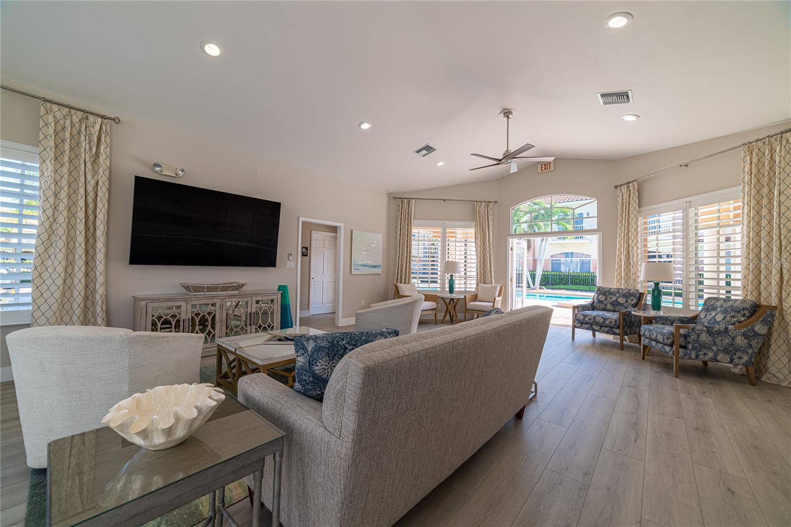 Image 48 of 60 For 6249 Vista Verde Drive W