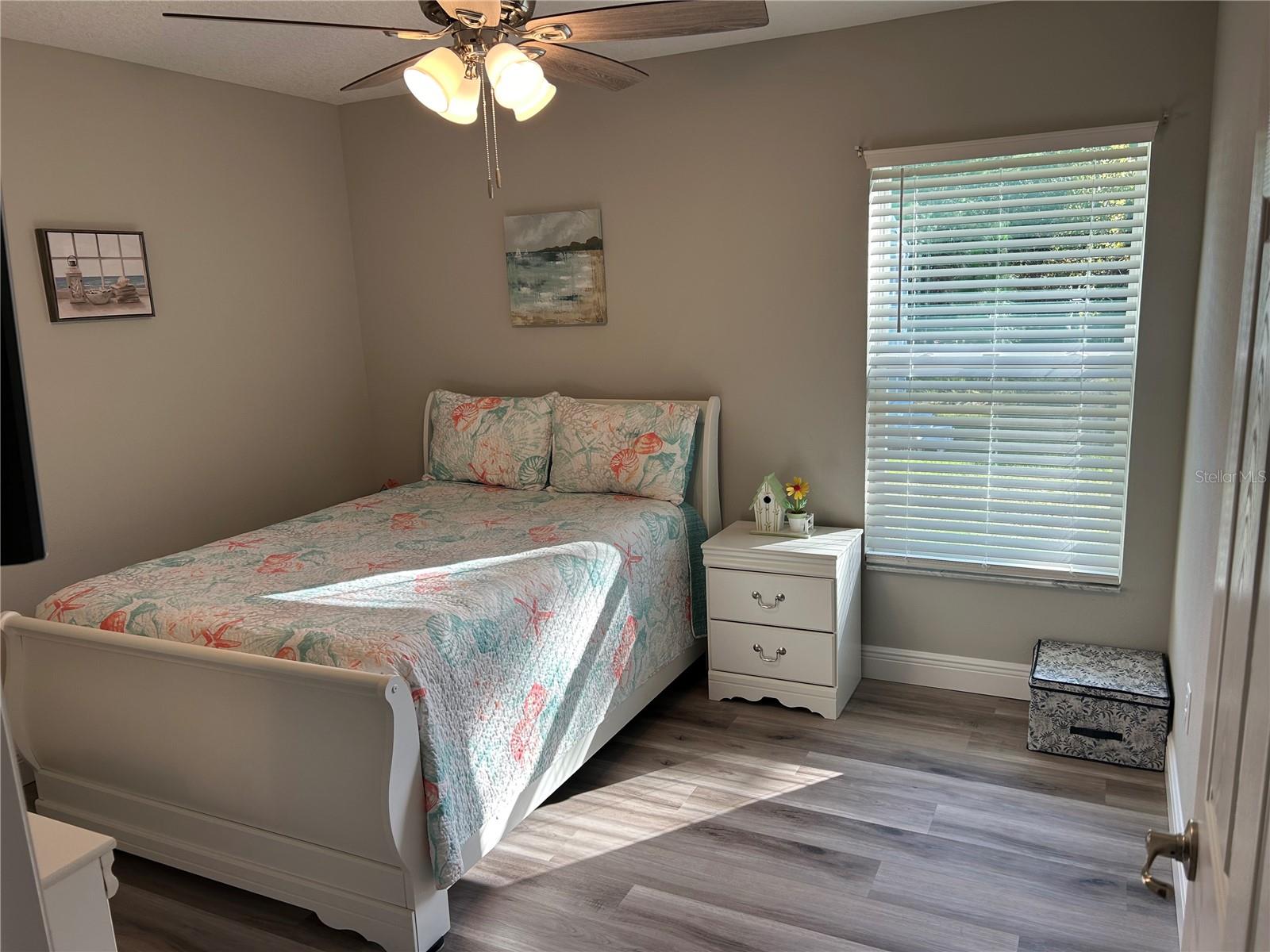 Image 19 of 28 For 8848 Paradisea Drive