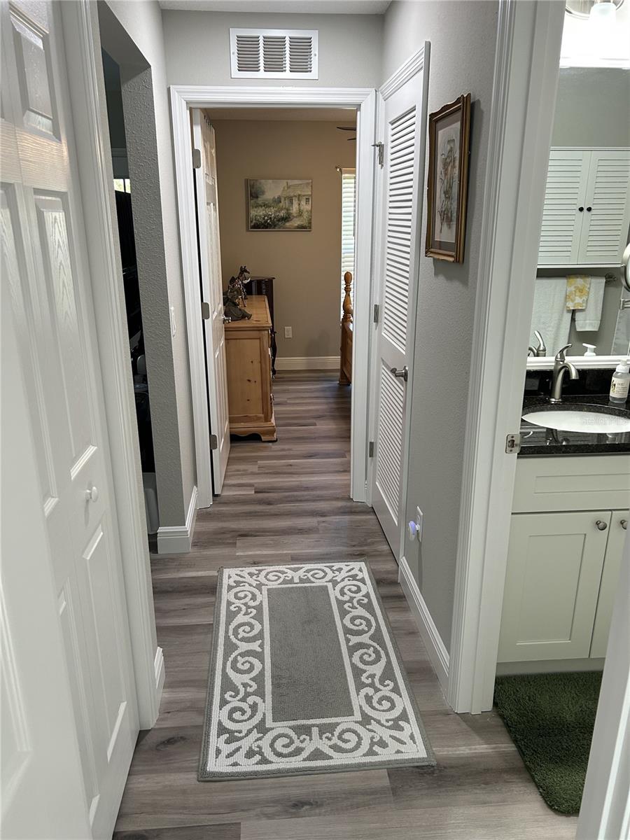 Image 21 of 28 For 8848 Paradisea Drive