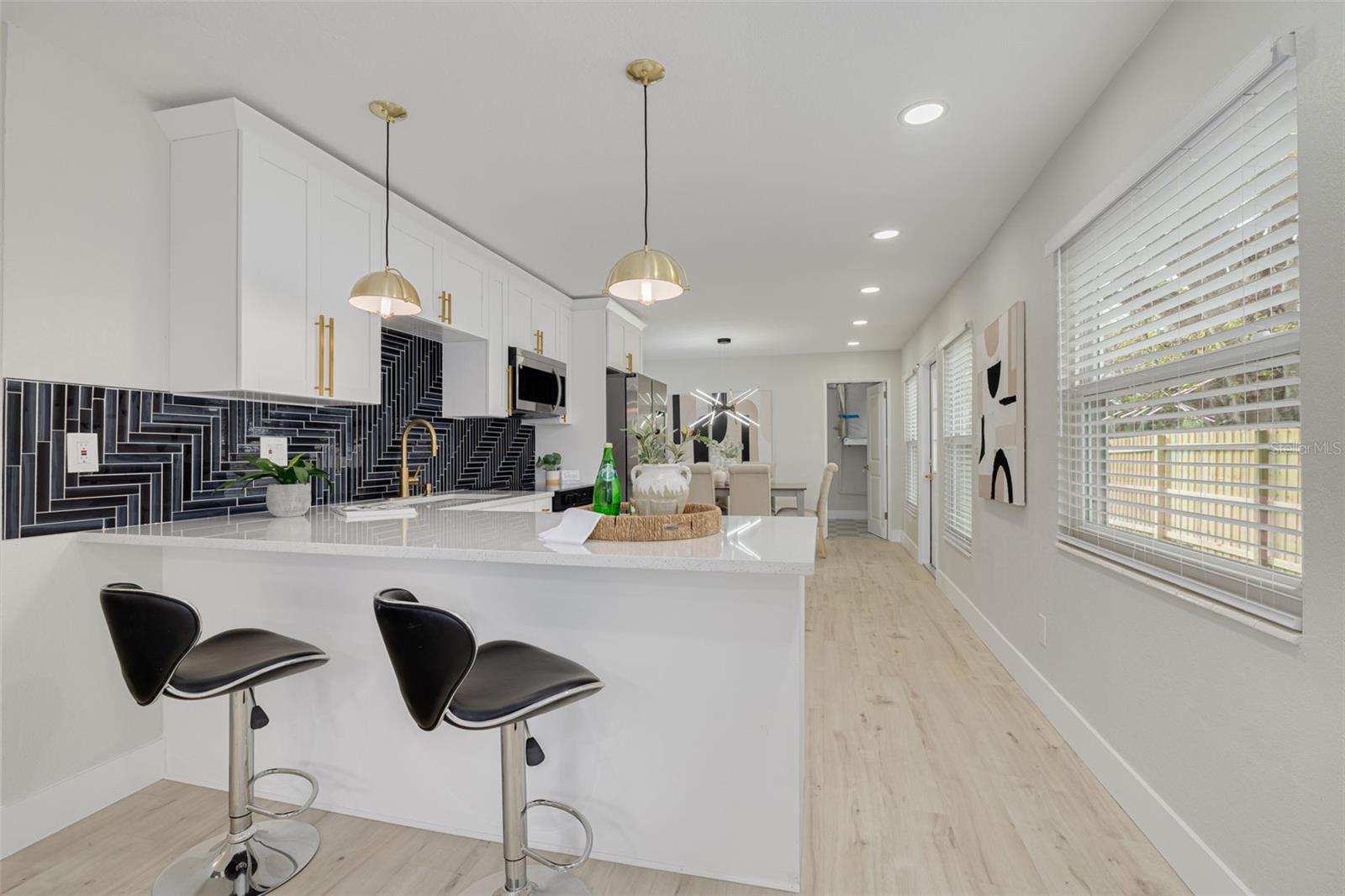 Image 16 of 45 For 4954 2nd Avenue N