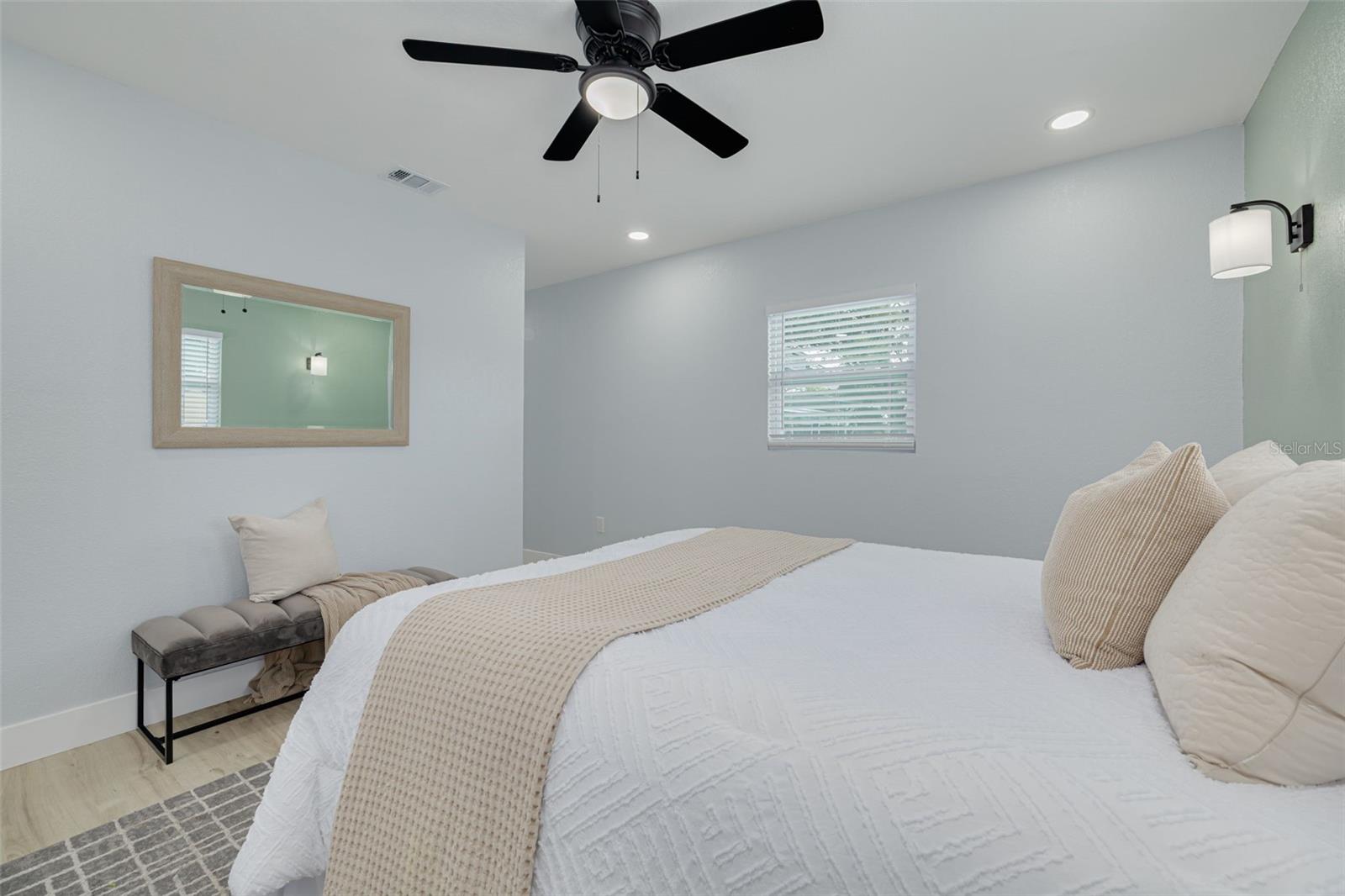 Image 24 of 45 For 4954 2nd Avenue N