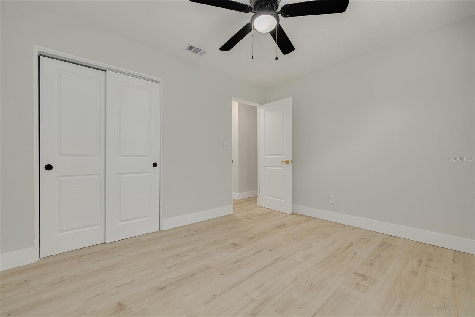 Image 29 of 45 For 4954 2nd Avenue N