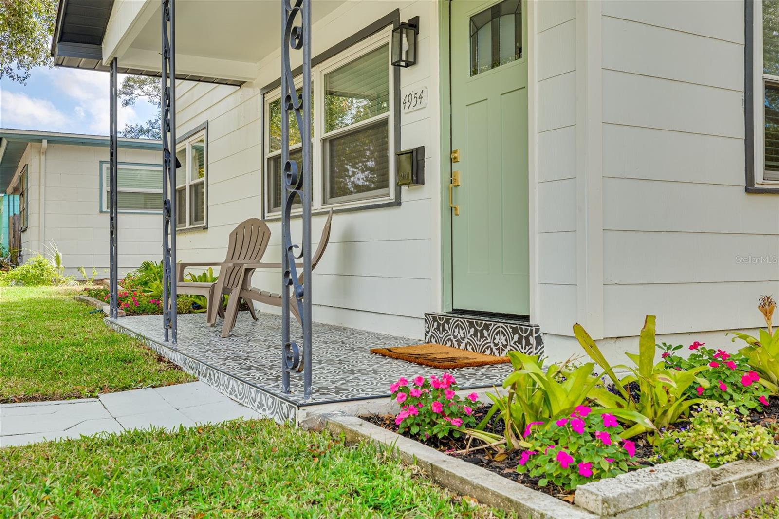 Image 7 of 45 For 4954 2nd Avenue N