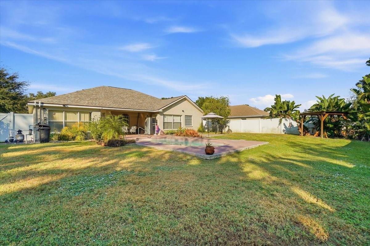 Image 5 of 44 For 4005 Thackery Way