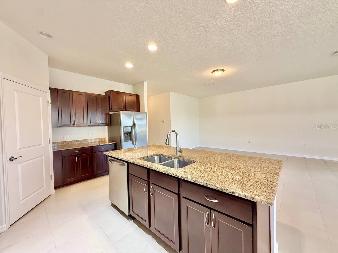 Image 19 of 39 For 31591 Tansy Bend