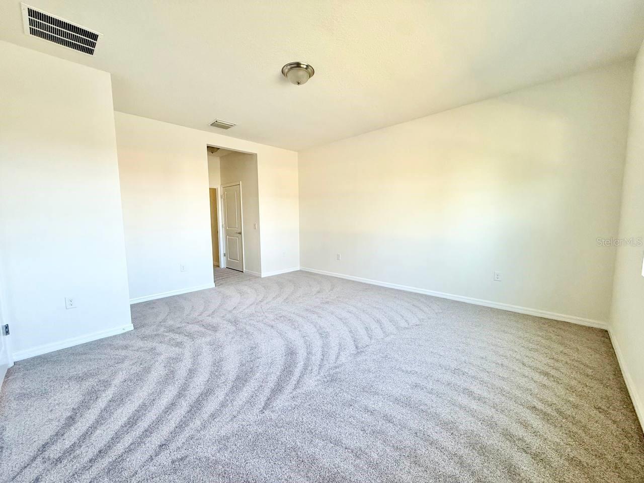 Image 26 of 39 For 31591 Tansy Bend