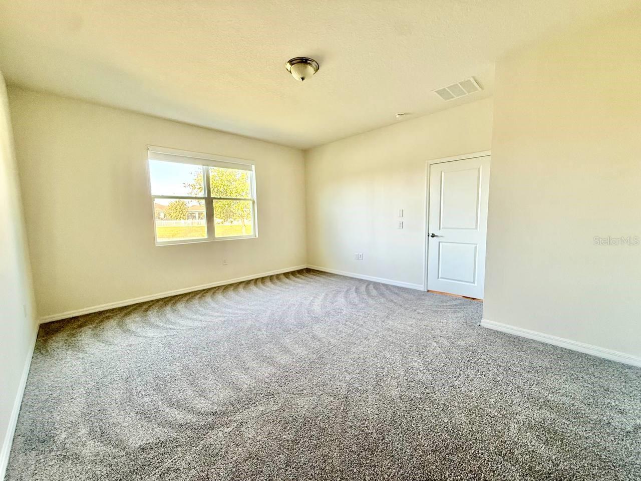 Image 28 of 39 For 31591 Tansy Bend