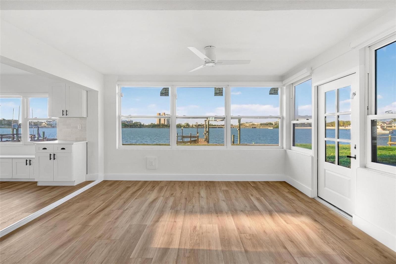 Image 12 of 47 For 7160 Shore Drive