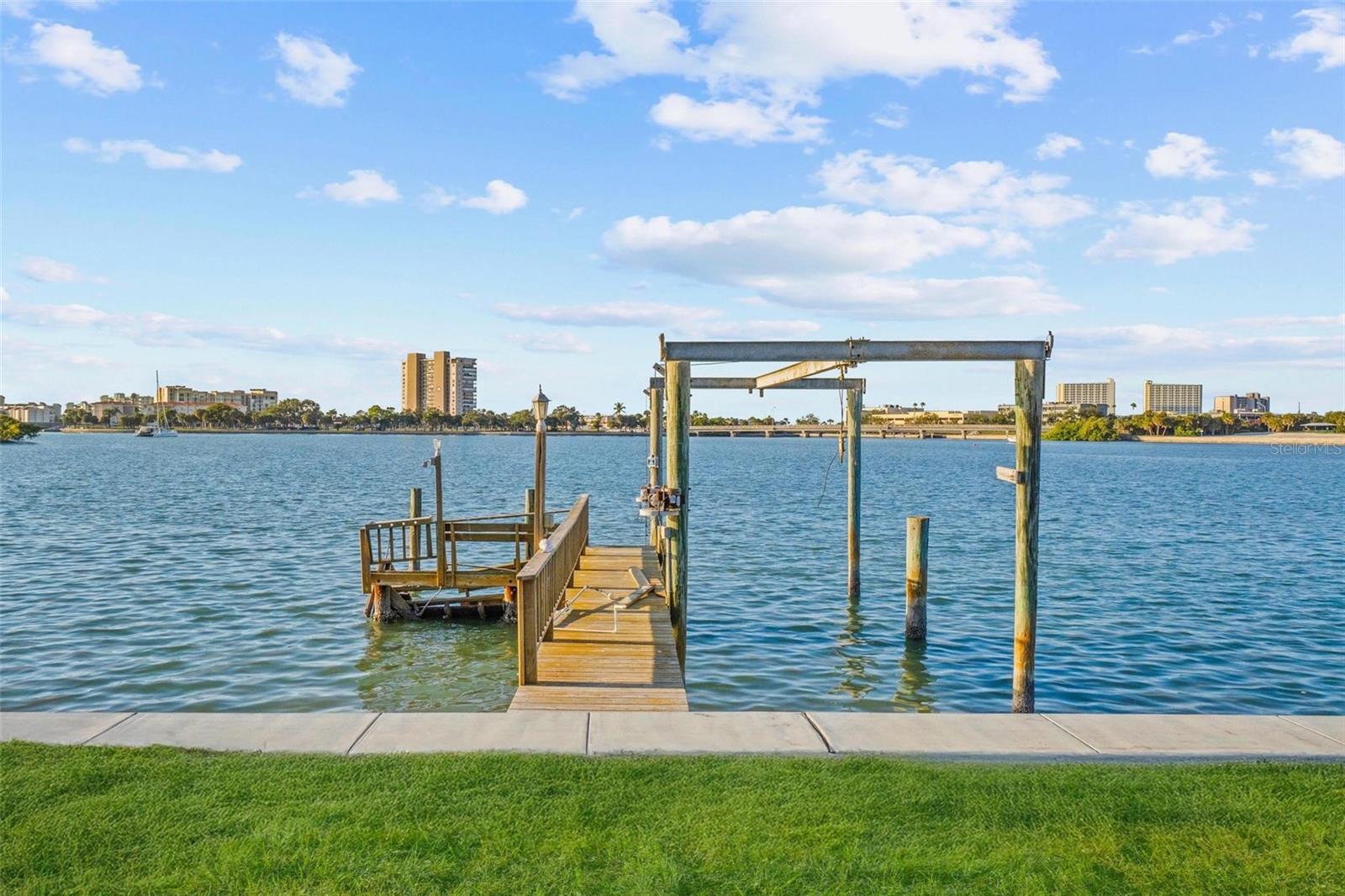 Image 29 of 47 For 7160 Shore Drive