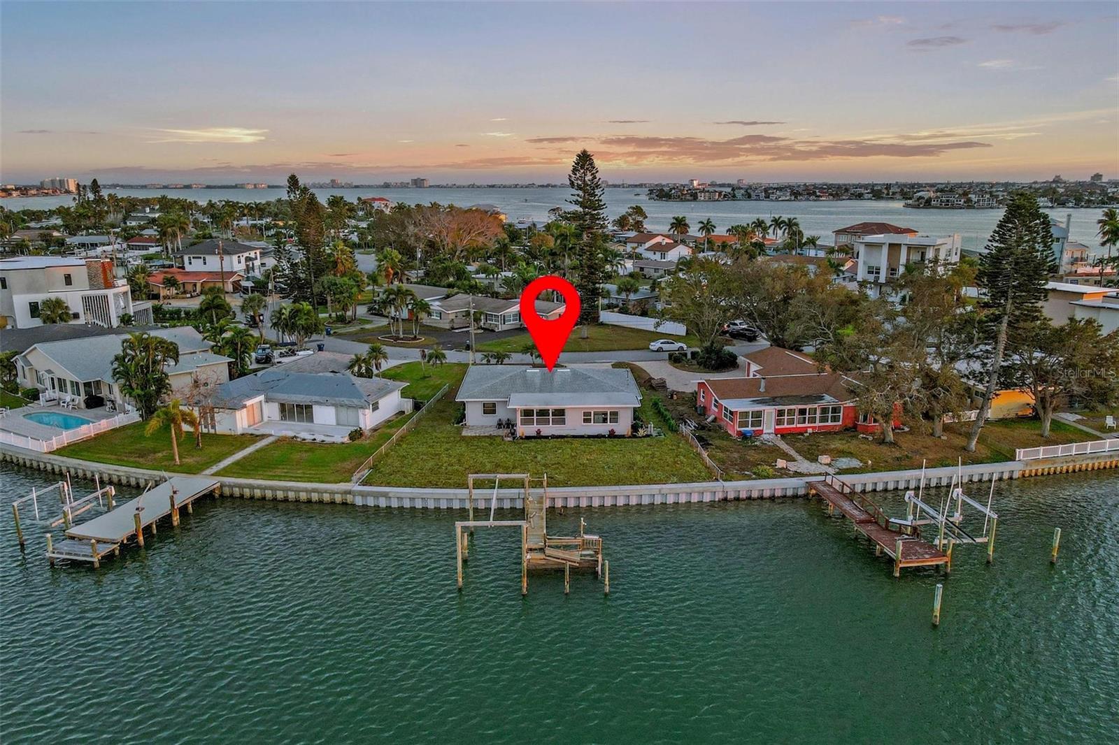 Image 32 of 47 For 7160 Shore Drive