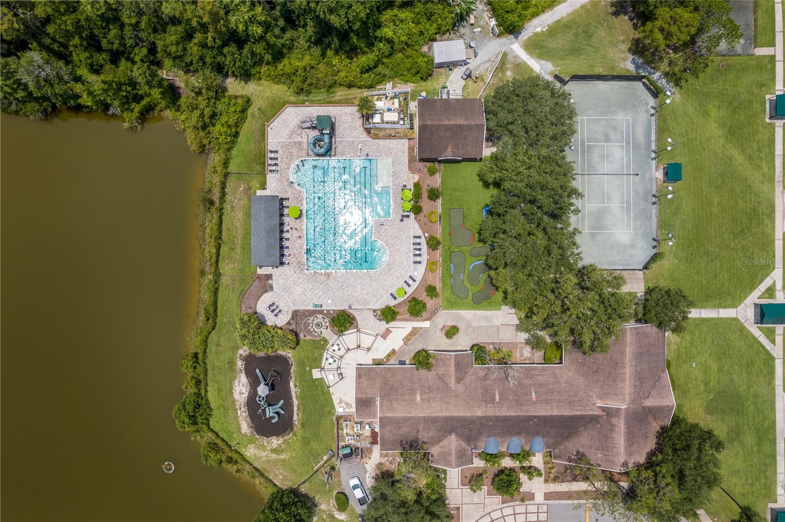 Image 55 of 69 For 8738 Tantallon Circle