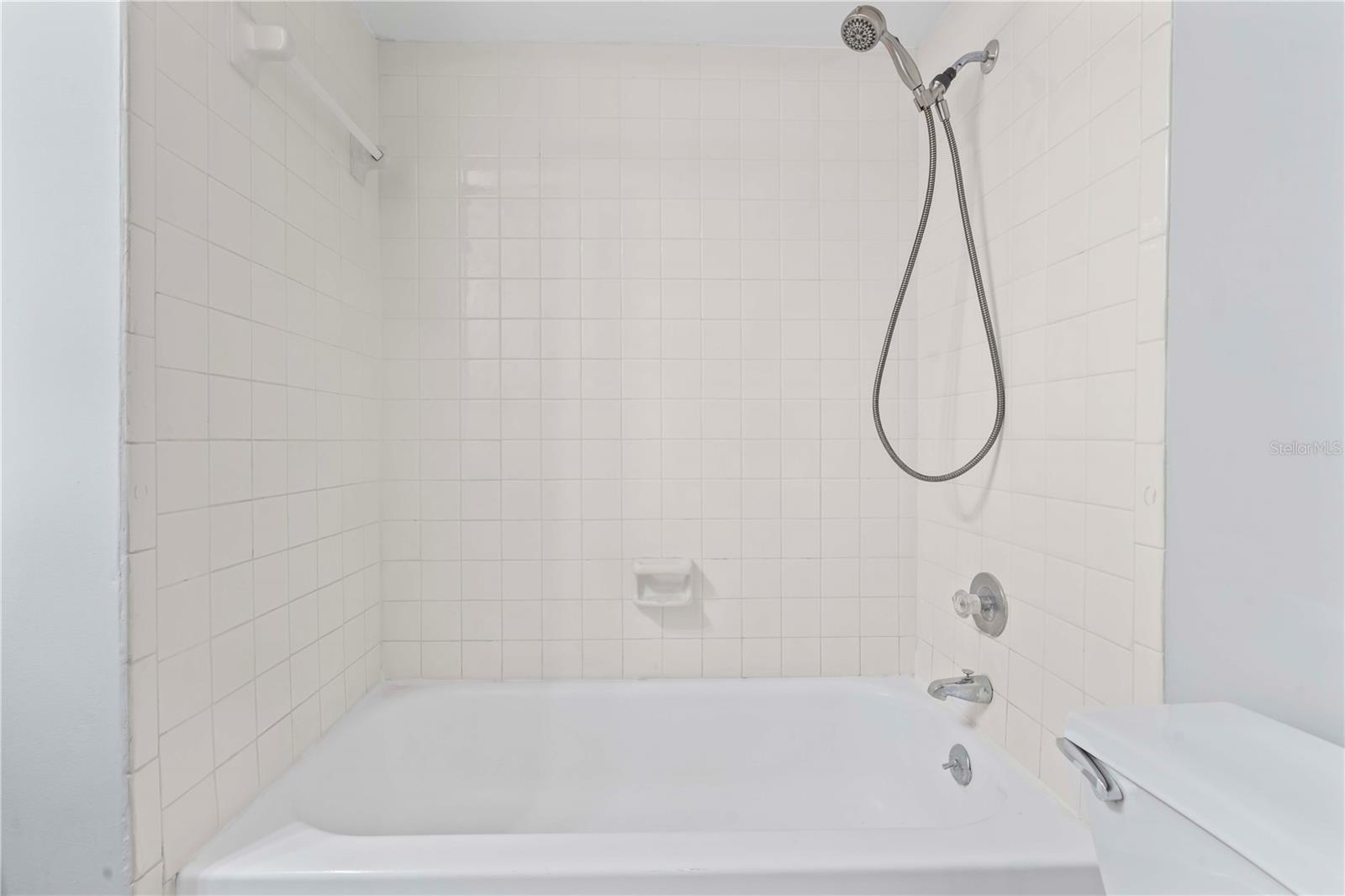 Image 21 of 26 For 11511 113th Street 4f