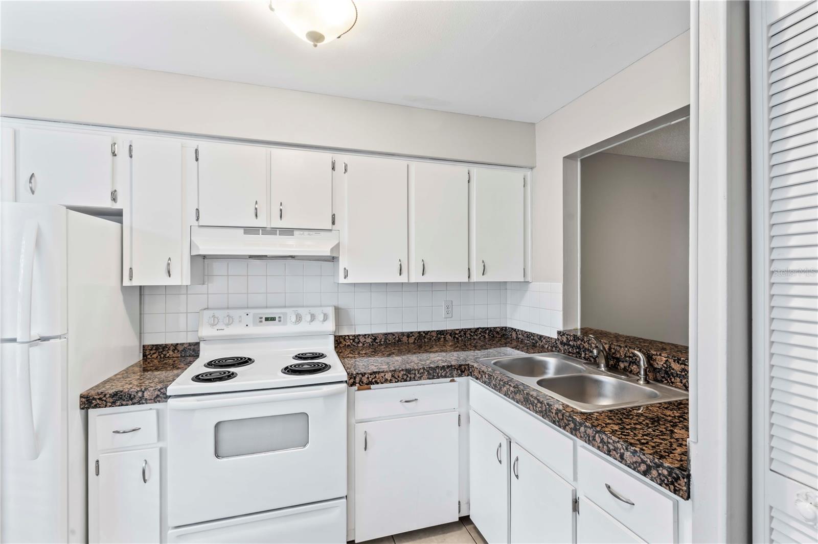 Image 4 of 26 For 11511 113th Street 4f