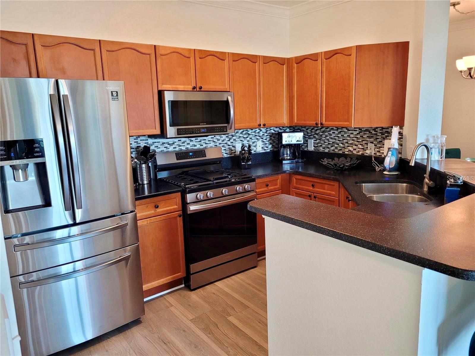 Image 3 of 44 For 2709 Via Cipriani 531b