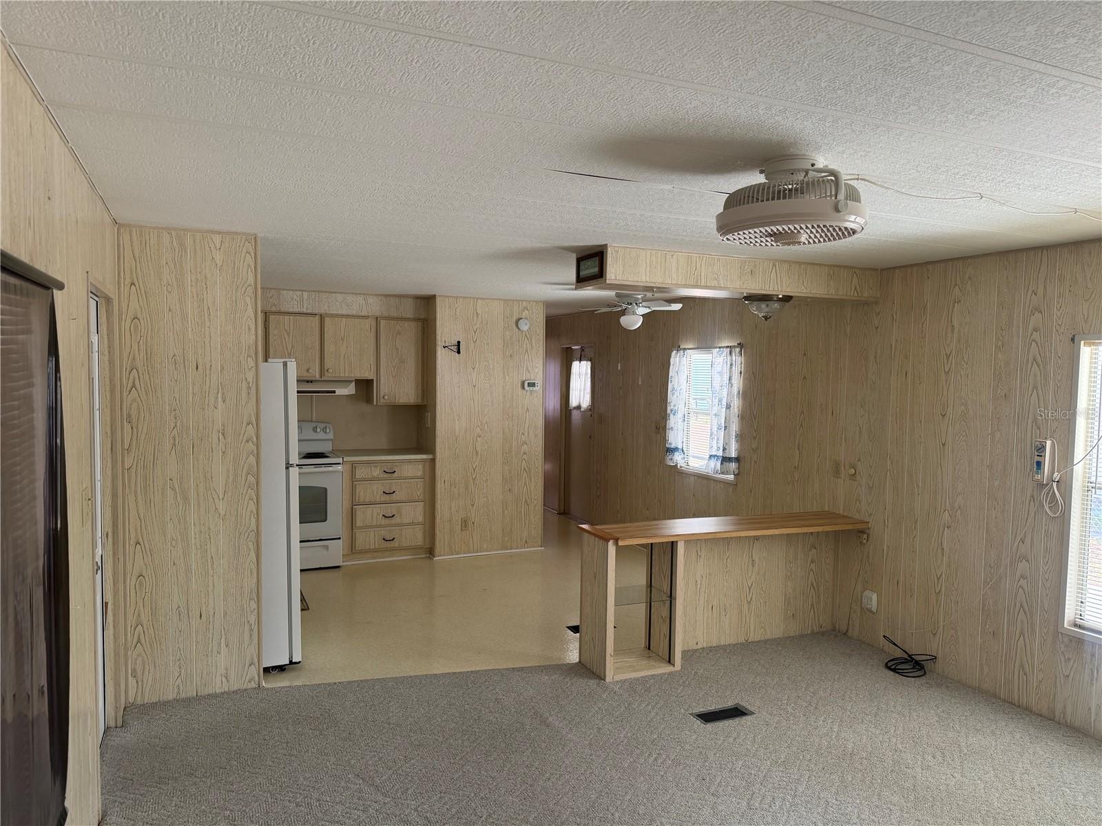 Image 7 of 11 For 29249 Glenwood Street