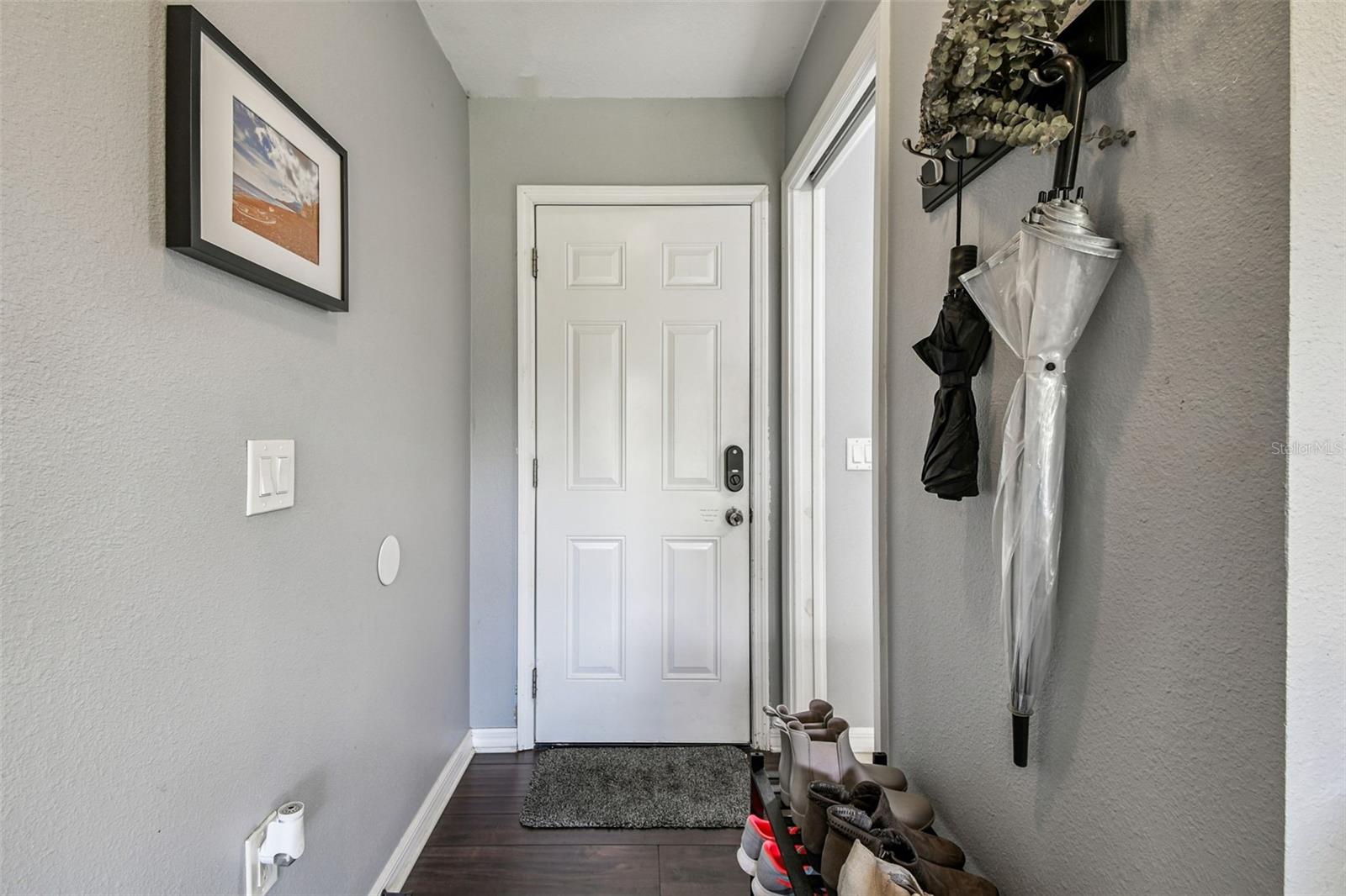 Image 30 of 37 For 9504 Starlite Drive