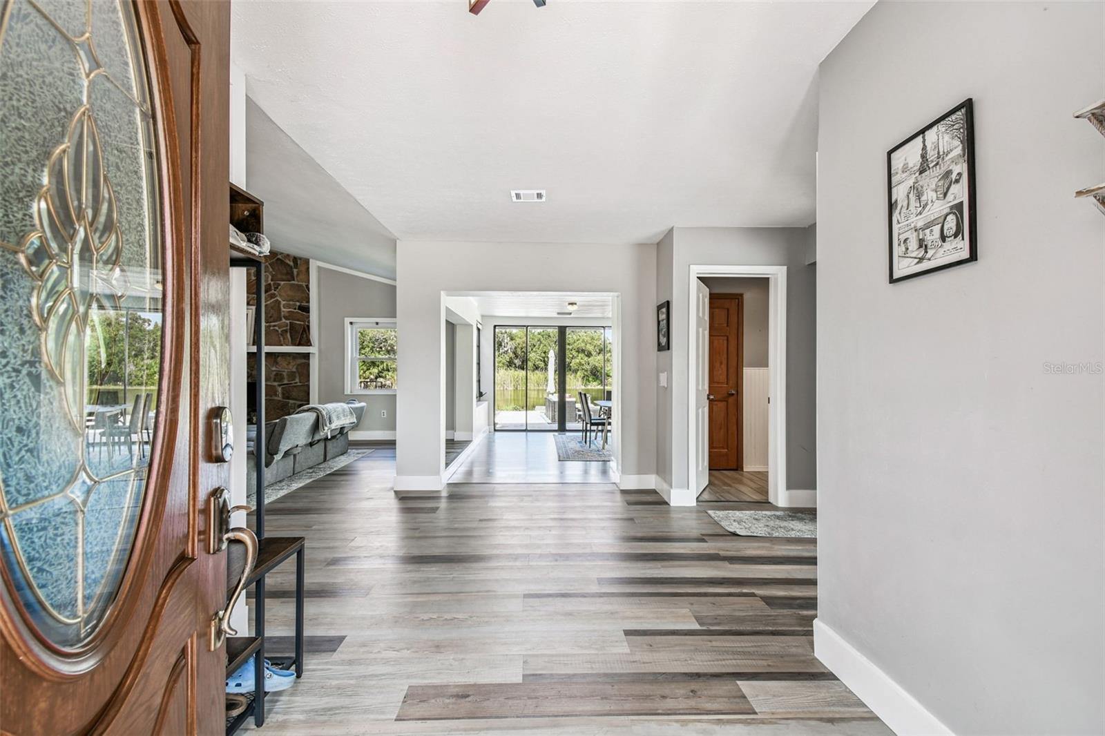 Image 7 of 37 For 9504 Starlite Drive