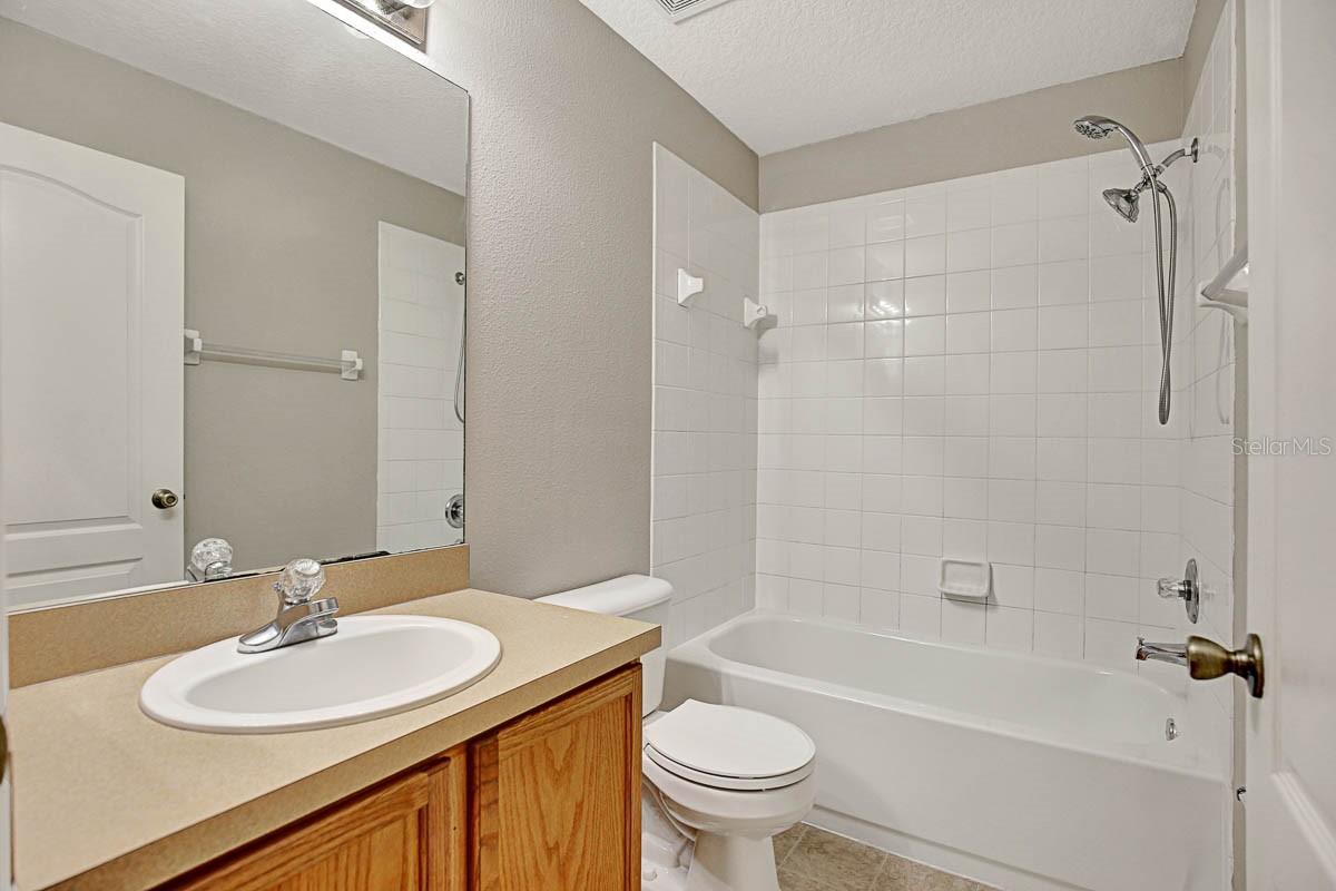 Image 16 of 27 For 6165 Skylarkcrest Drive