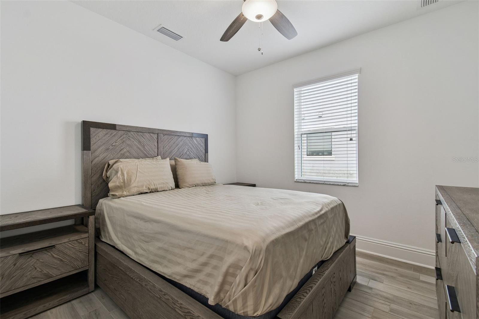 Image 19 of 61 For 3979 Mellon Drive