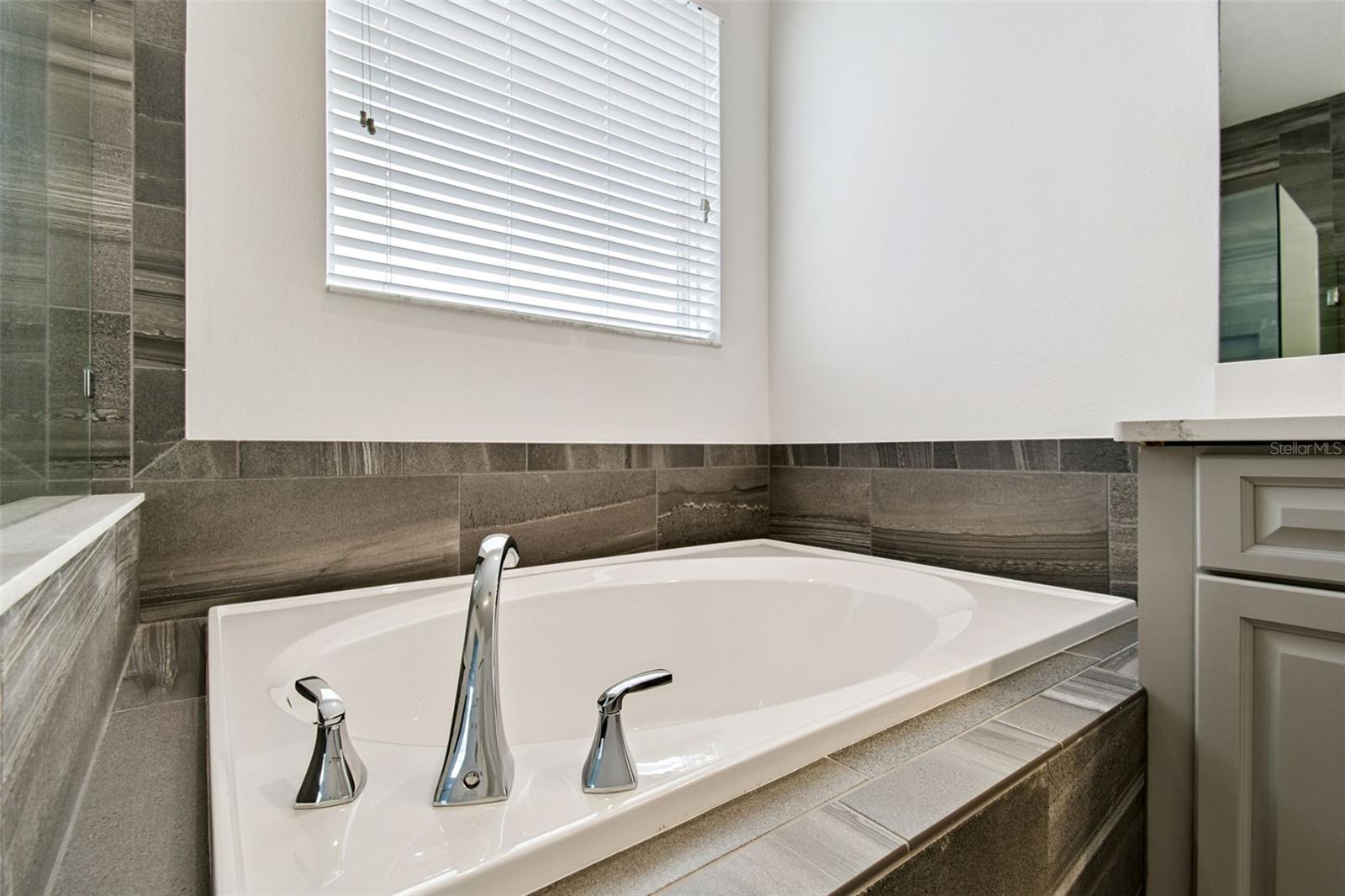 Image 25 of 61 For 3979 Mellon Drive