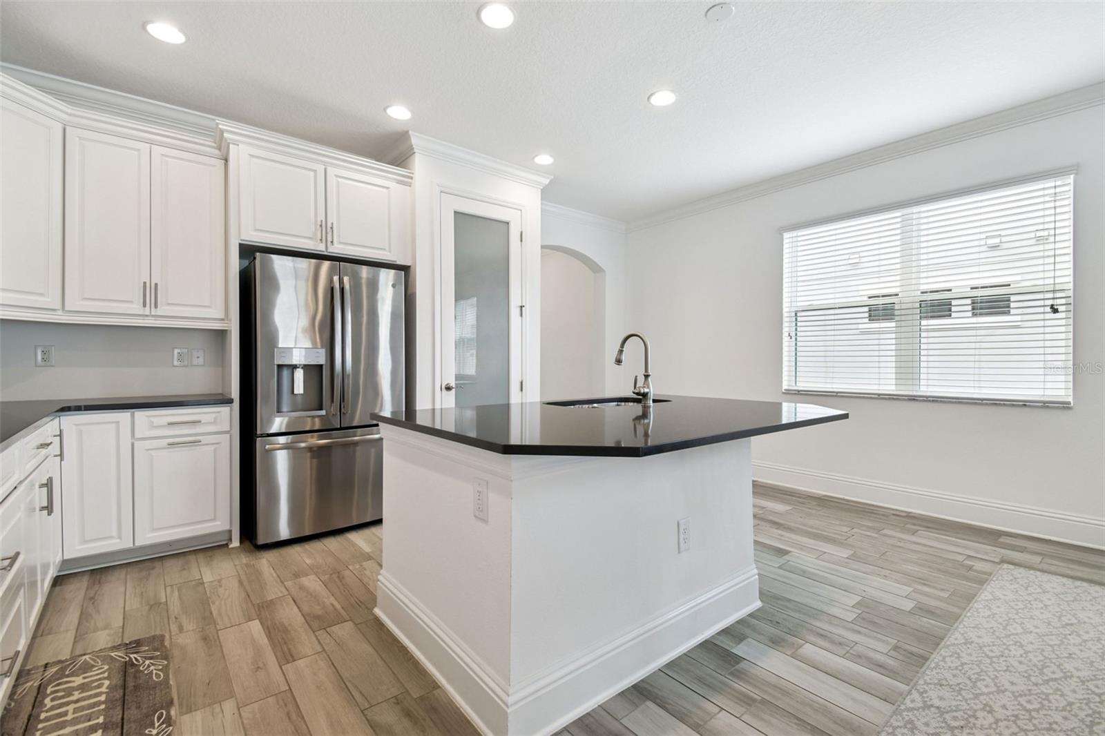 Image 9 of 61 For 3979 Mellon Drive