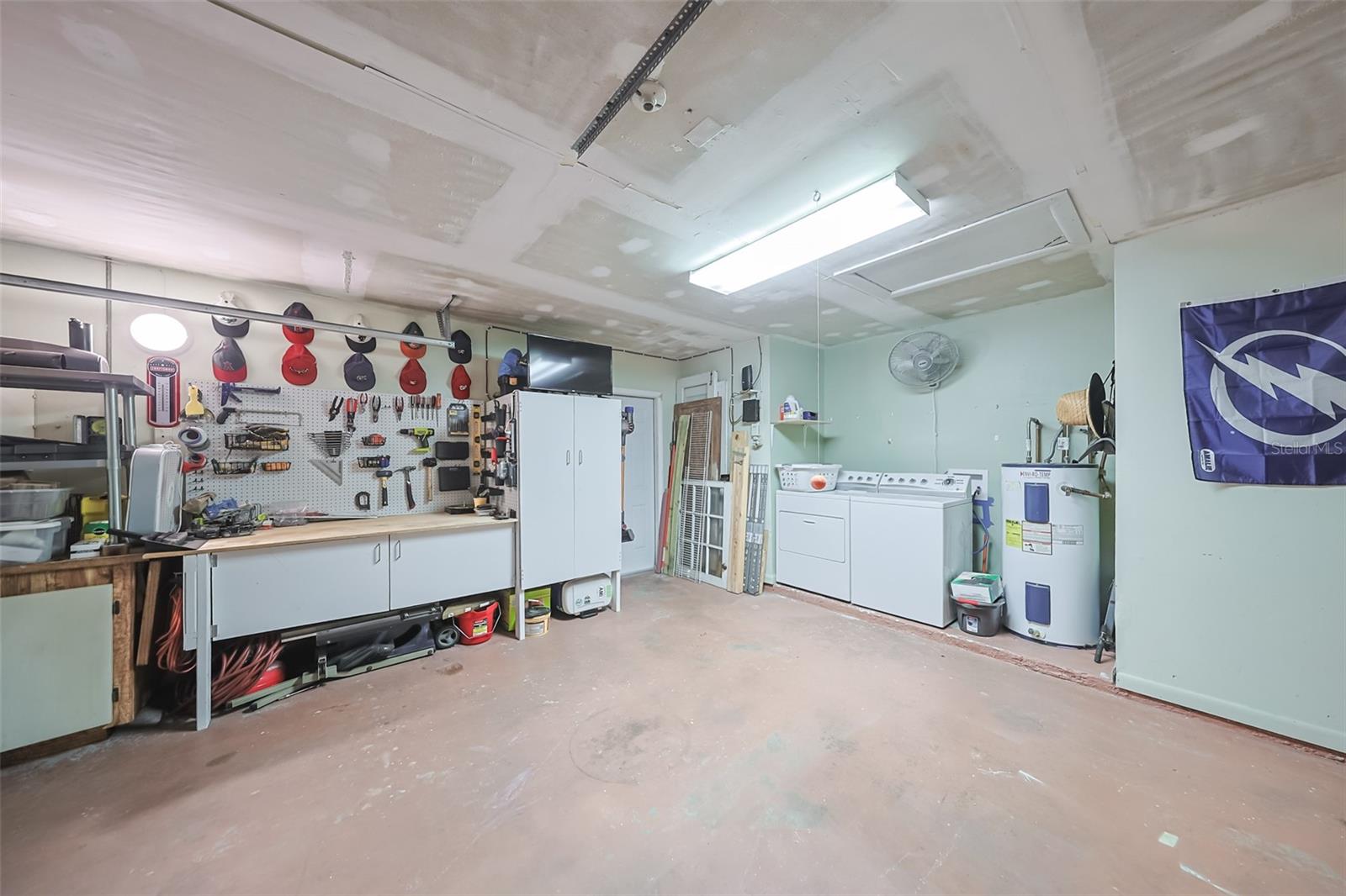 Image 29 of 39 For 4101 Holly Street