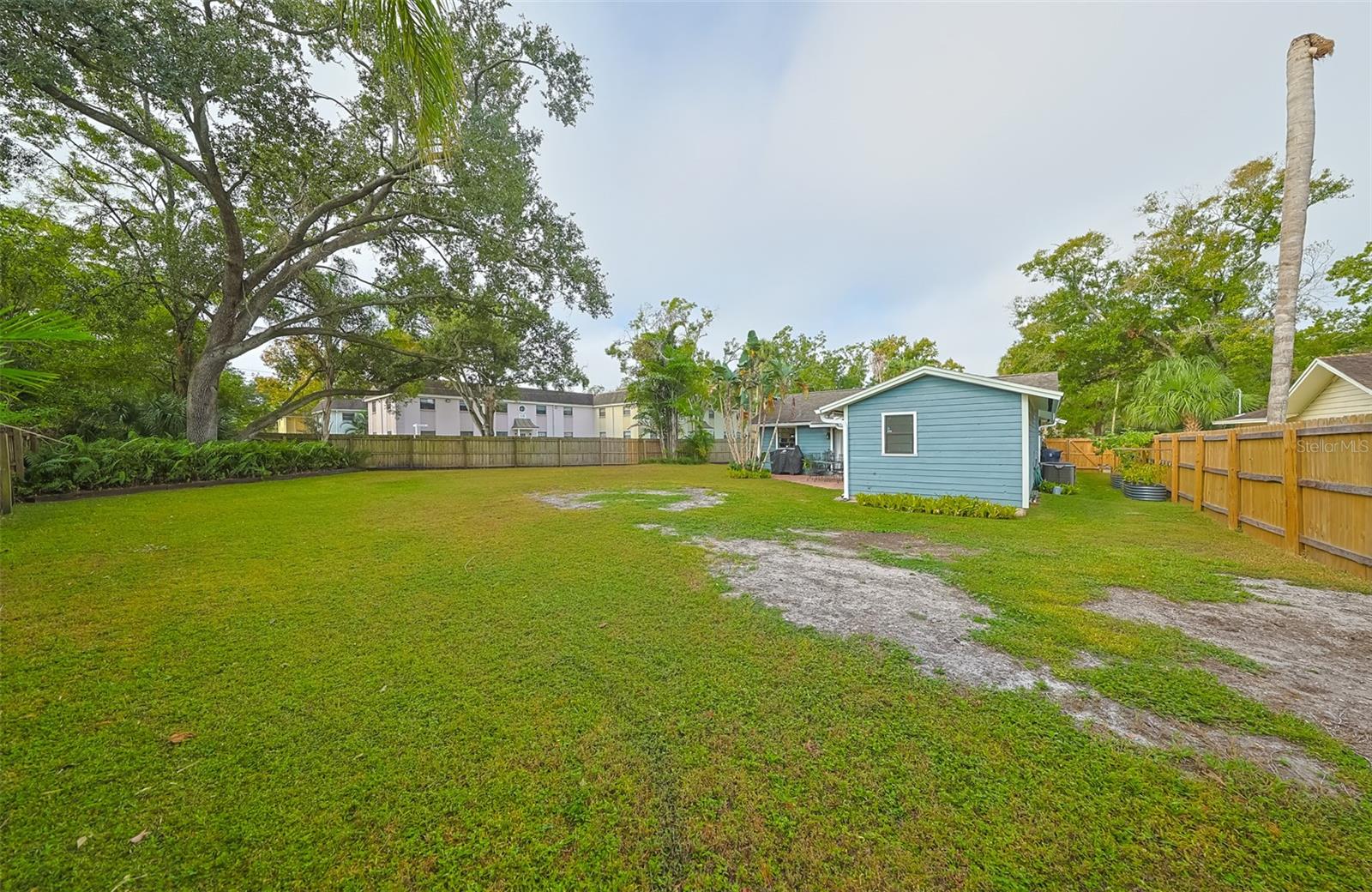 Image 33 of 39 For 4101 Holly Street