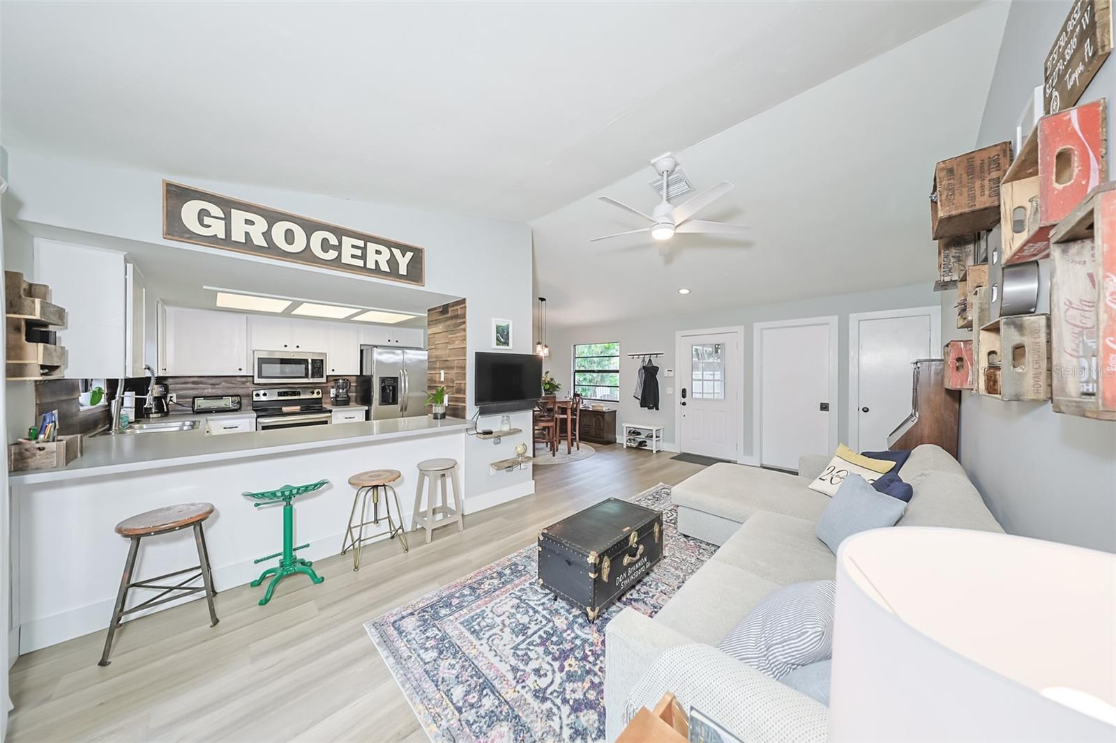 Image 9 of 39 For 4101 Holly Street