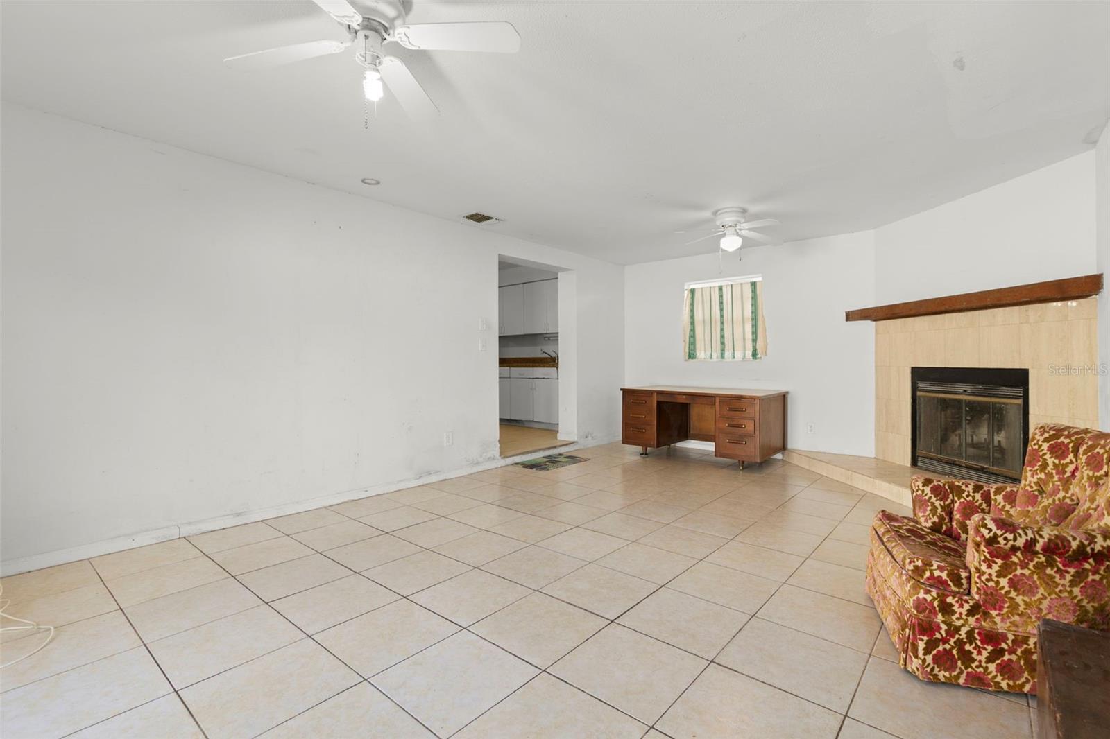 Image 11 of 26 For 11014 58th Street N