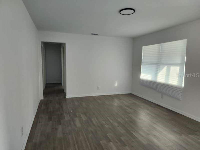 Image 13 of 25 For 8522 Tidewater Trail