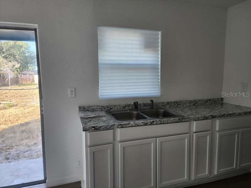 Image 15 of 25 For 8522 Tidewater Trail